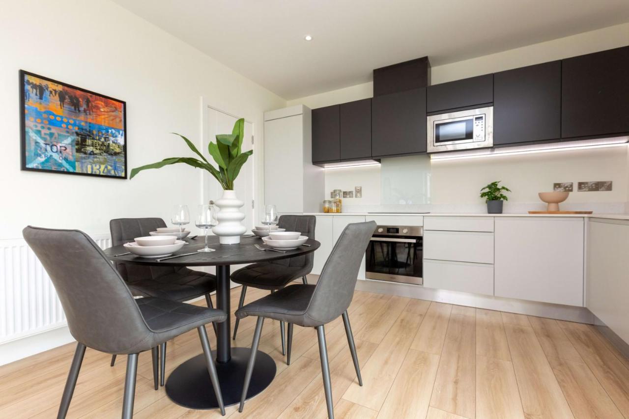 Luxury Spacious Central Apartment By Blu Atlantic Dublin Exterior photo